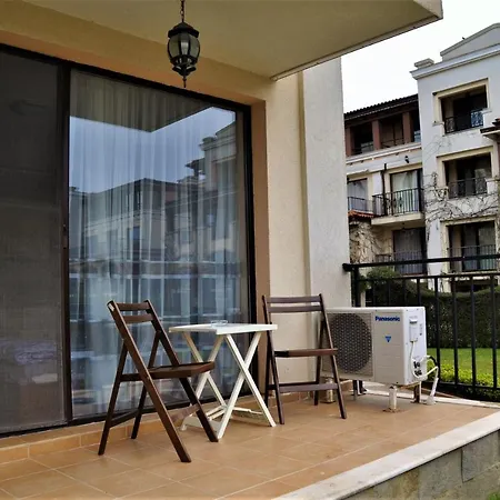 公寓 In Kavatsi H1 索佐波尔