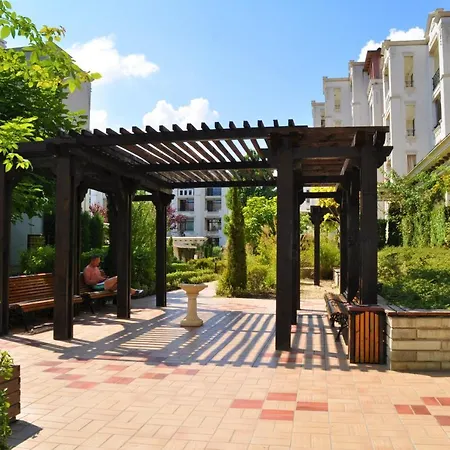 Appartamento Private Studio In Kavatsi Beach *