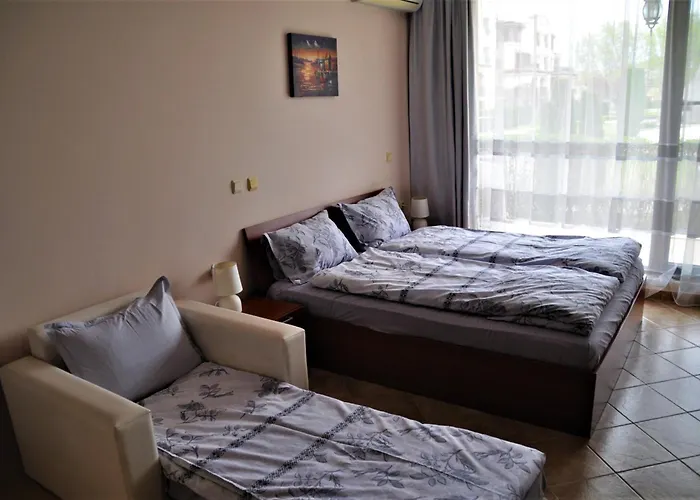 公寓 Private In Kavatsi 索佐波尔