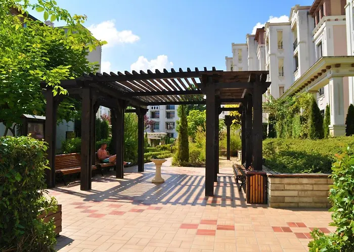 公寓 Private In Kavatsi *