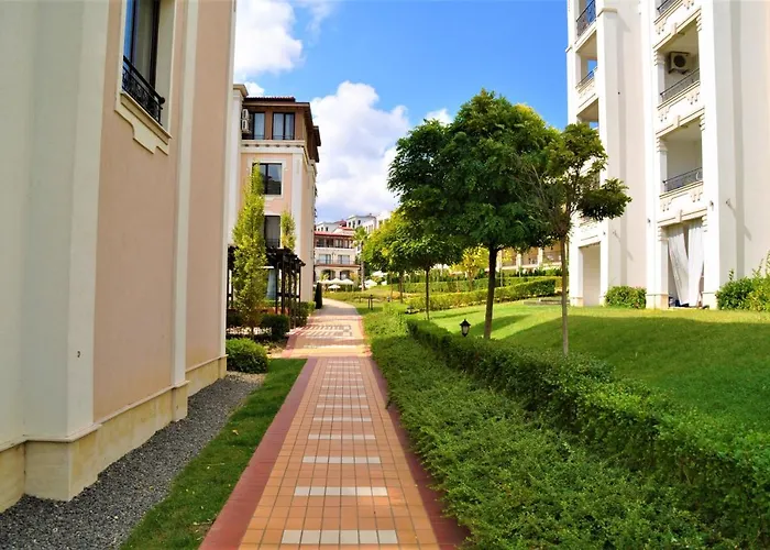 公寓 Private In Kavatsi *